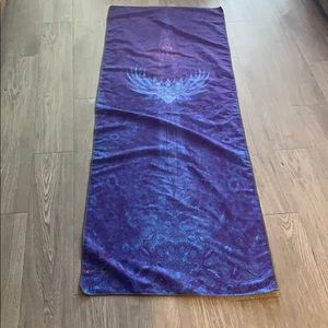 Microfiber yoga towel